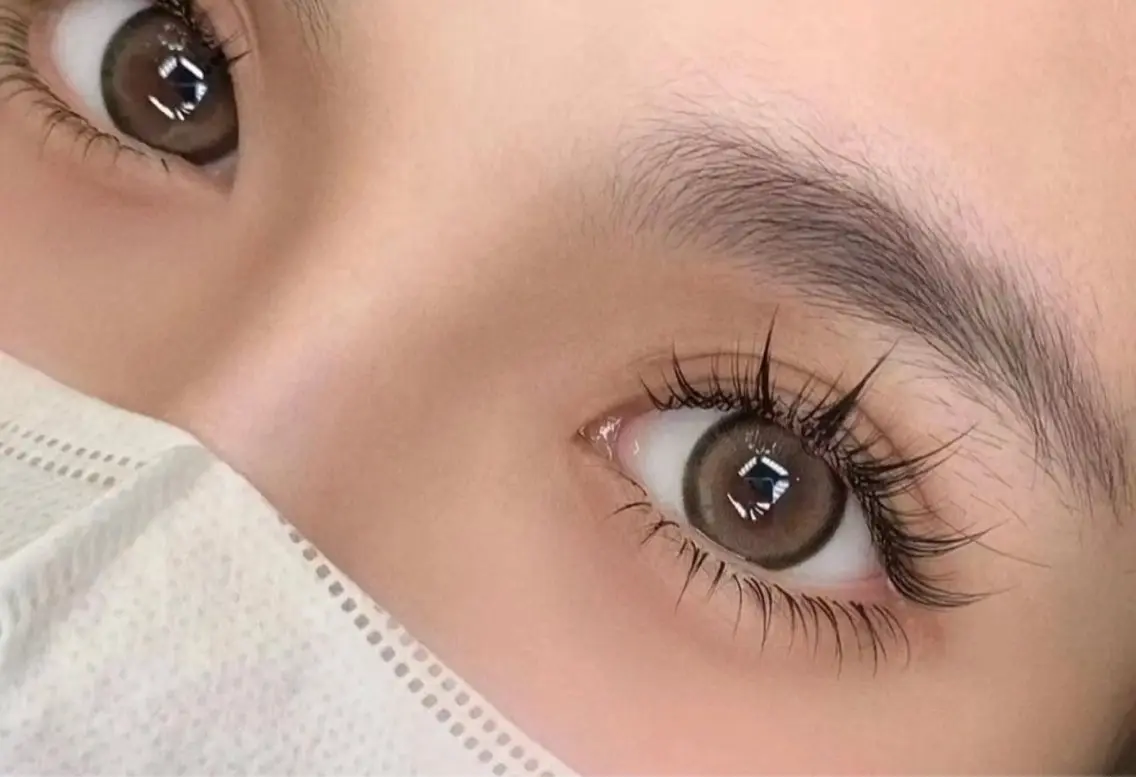 💞大人気💞ワンホンマツエク上 フラットラッシュ140本 コーティング付き🎀の写真