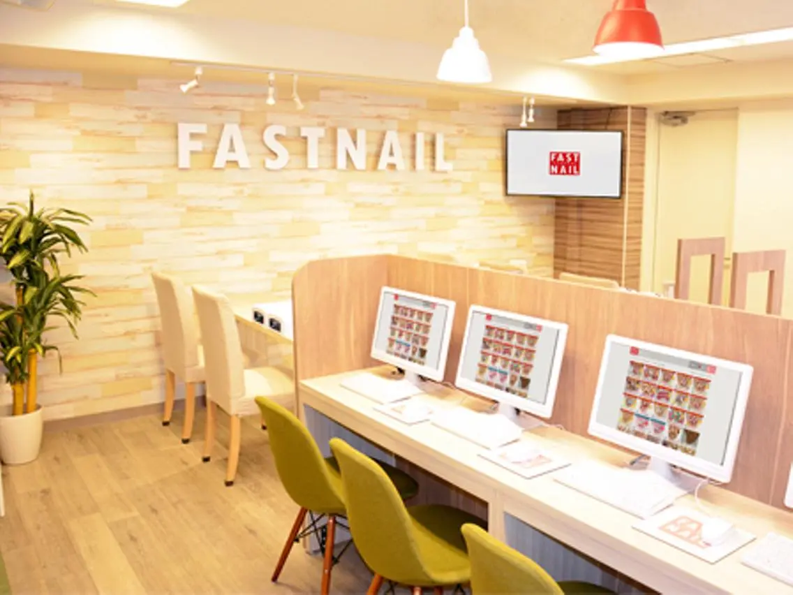 ネイル ファストネイル銀座店 ／パラジェル取扱店舗のネイルデザイン