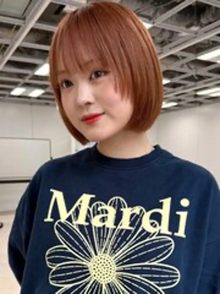ショート カラー ヘアアレンジ カット ヘアカラー ボブ/透明感ベージュ 🫧クルミ🌟のヘアスタイル