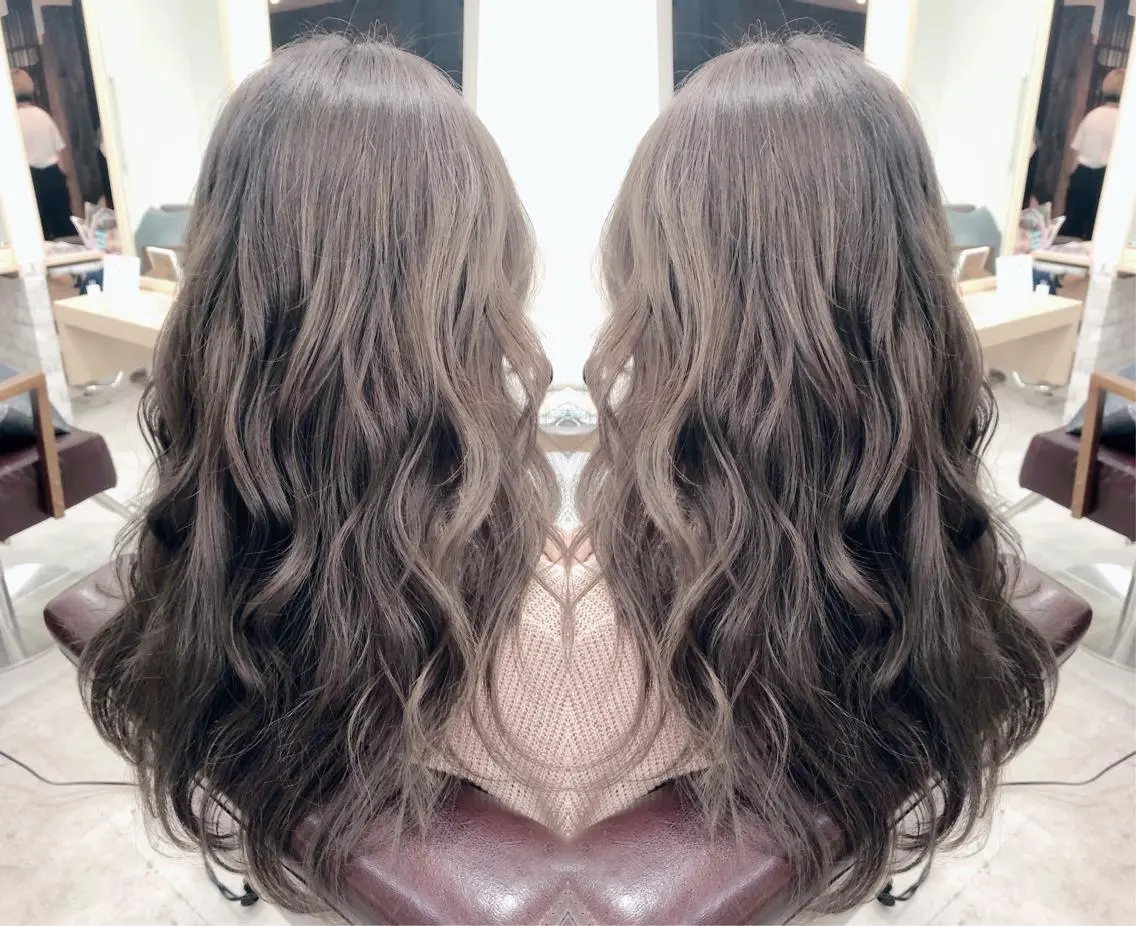 セミロング カラー ベージュカラー フォギーベージュ 【eimee】 店長✂️TAKUMAのヘアスタイル