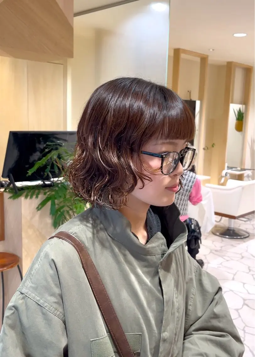 ショート パーマ ボブ 山口 陸のヘアスタイル