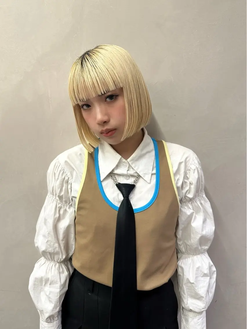 ショート カラー ブロンド ホワイトブロンド ボブ 似合わせ特化美容師 梅田/KOUTAのヘアスタイル