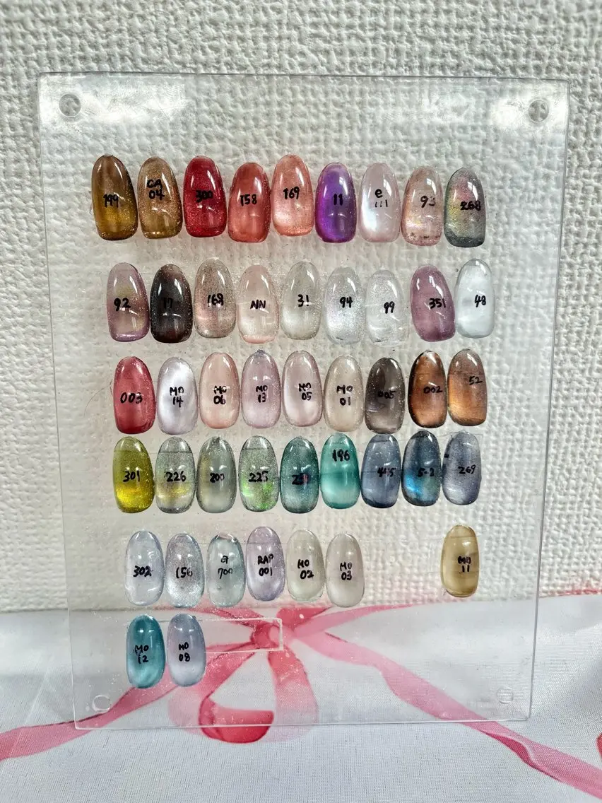 ネイル キラキラネイル マグネットネイル ニュアンスネイル chai 上本町 sakuraのネイルデザイン