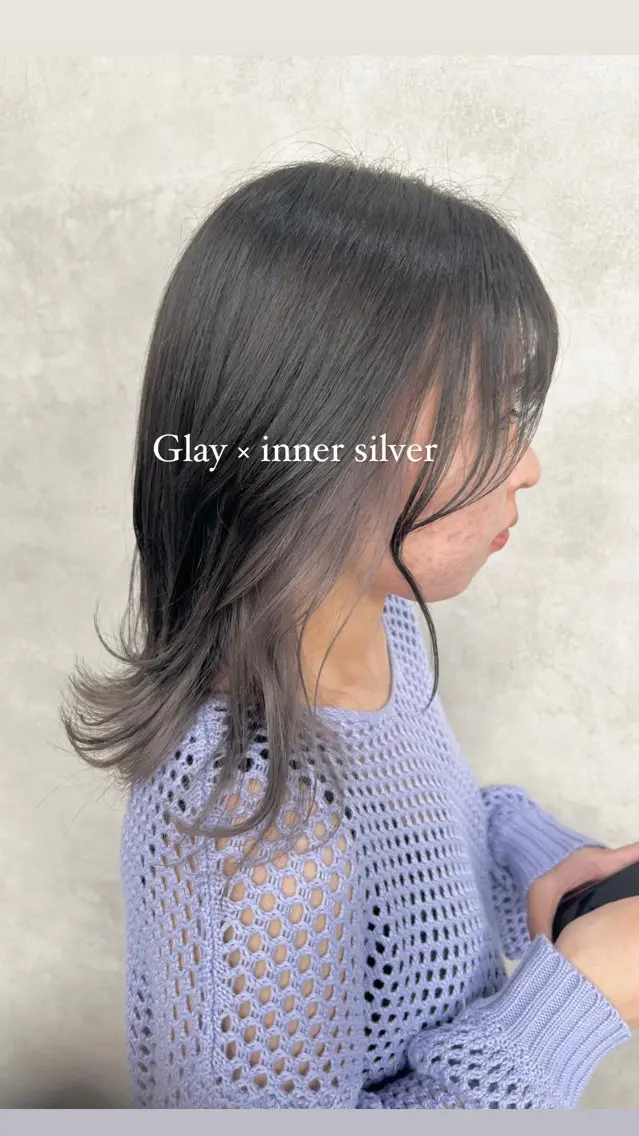 ミディアム カラー シルバー 顔周りカット Rin♡透明感ピンク 🎀白肌ラベンダーのヘアスタイル