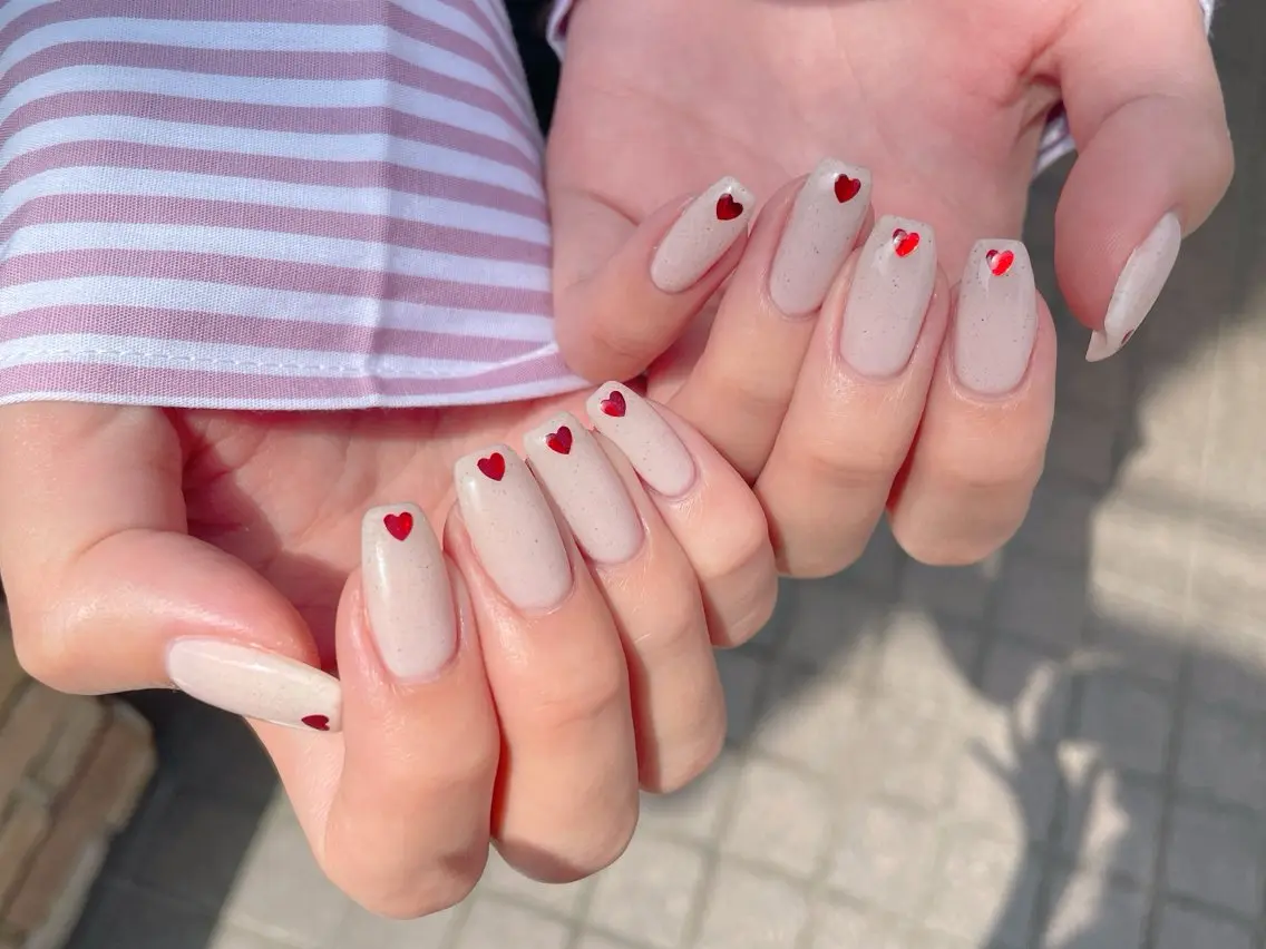 ネイル ジェルネイル ニュアンスネイル パラジェル 春ネイル nailroom OHANA🌴のネイルデザイン