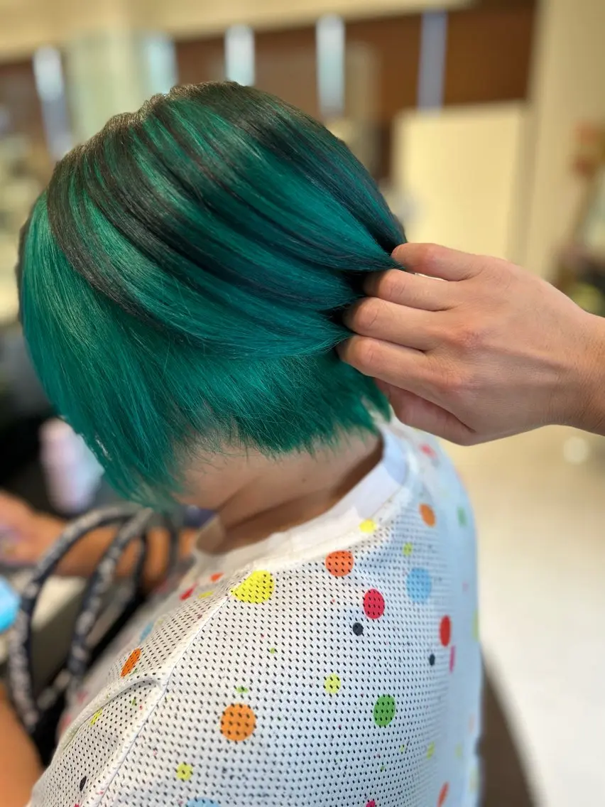 ショート カラー ブリーチ デザインカラー ヘアカラー カラーと言ったら SAWARAのヘアスタイル