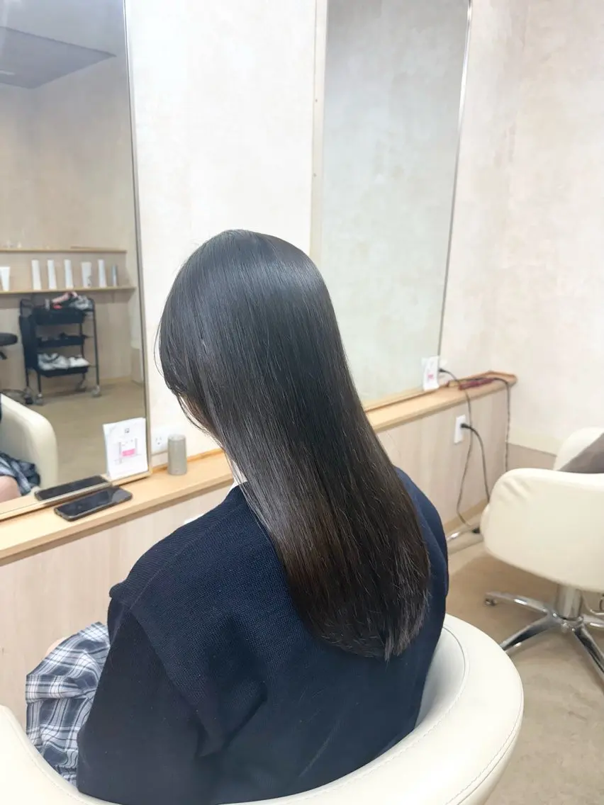 ロング Nanami． 七海のヘアスタイル