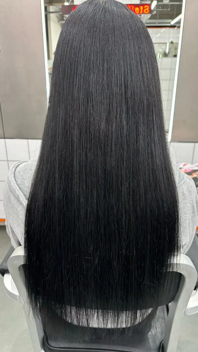 ロング 阿部 来央のヘアスタイル