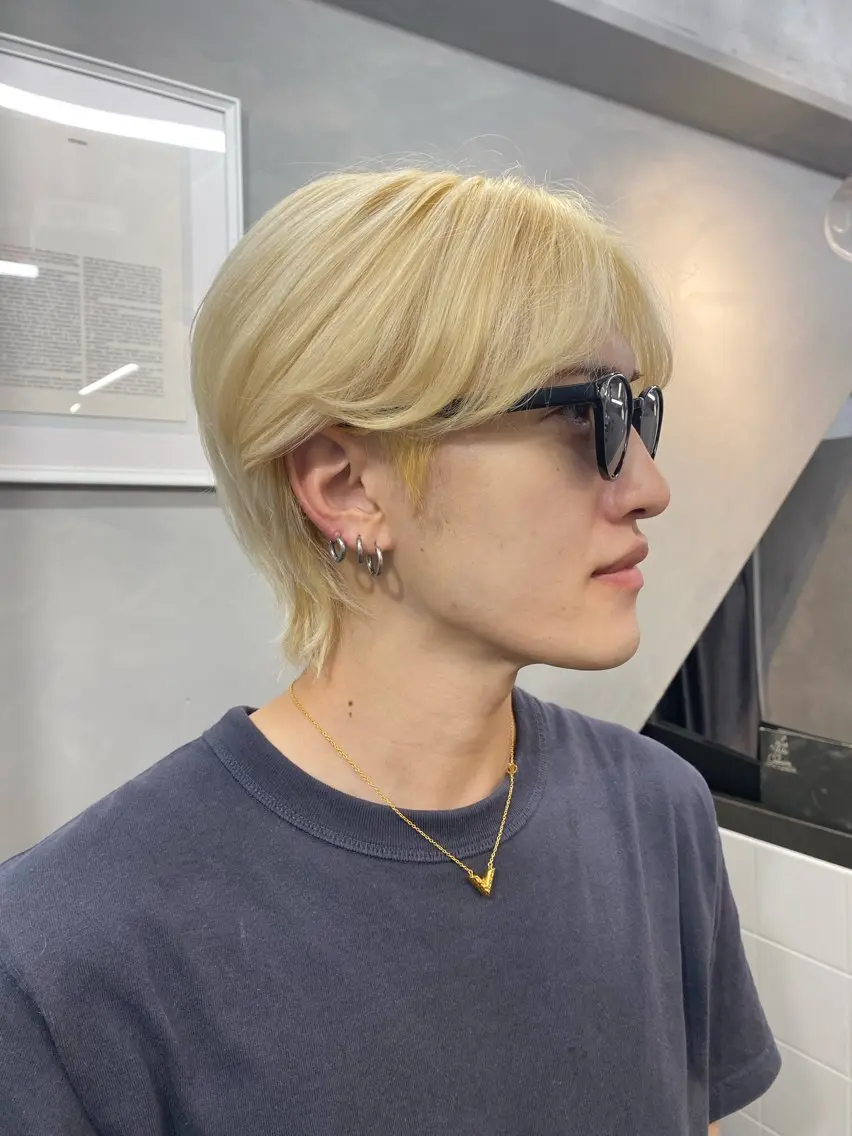 ショート メンズ メンズブリーチ MIYU💋💖 〈XENA渋谷本店〉のヘアスタイル