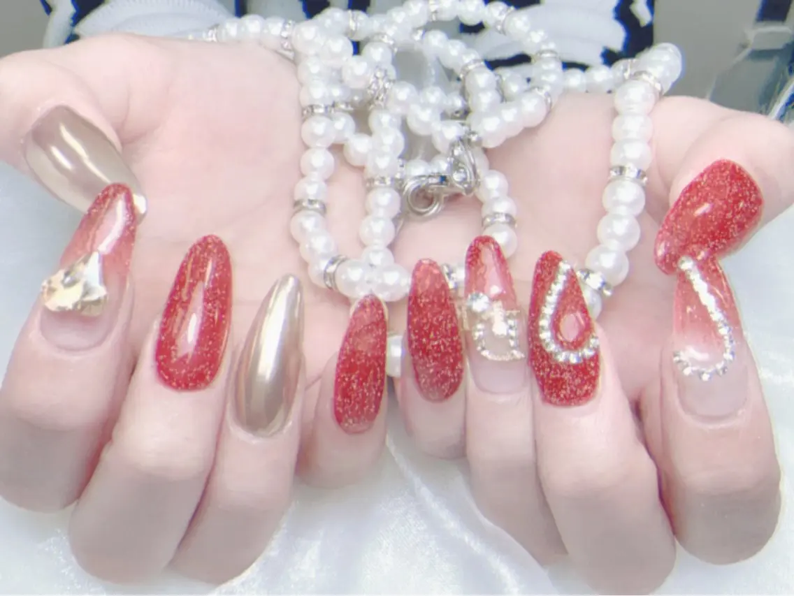 ネイル 成人式 ジェルネイル ロングネイル マグネットネイル ミディアムネイル ハンドネイル MoMoA Nail ネイル長さ出し専門店のネイルデザイン
