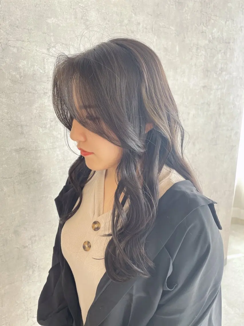 ロング 顔まわりレイヤー 顔周りカット 姫カット 髪質改善 韓国風ヘア トレンド韓国レイヤー 🇰🇷のんのヘアスタイル