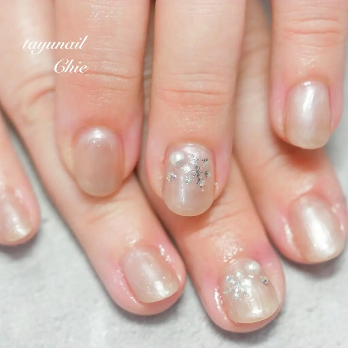 ネイル ブルー ジェルネイル パラジェル 冬ネイル ネイルサロン 【たゆnail】のネイルデザイン