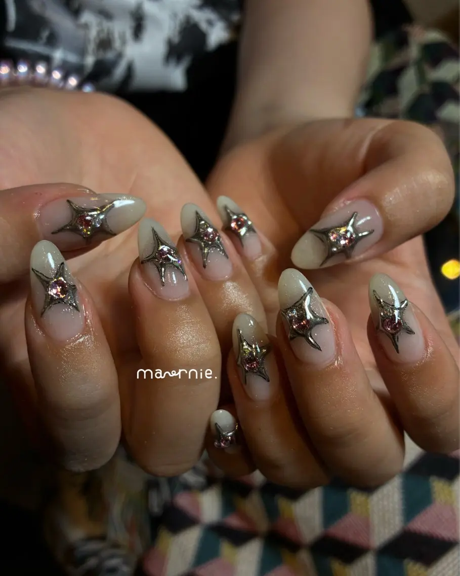 ネイル フットネイル ハンドケア nail room marnie.のネイルデザイン