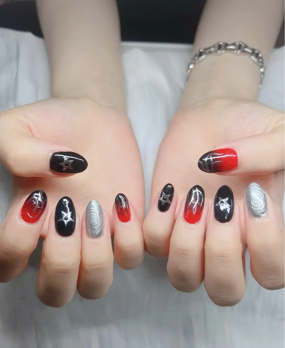 ネイル 長さ出し グラデーション キラキラネイル マグネットネイル ニュアンスネイル ハンドネイル Lee Nails チップ長さだし専門店のネイルデザイン