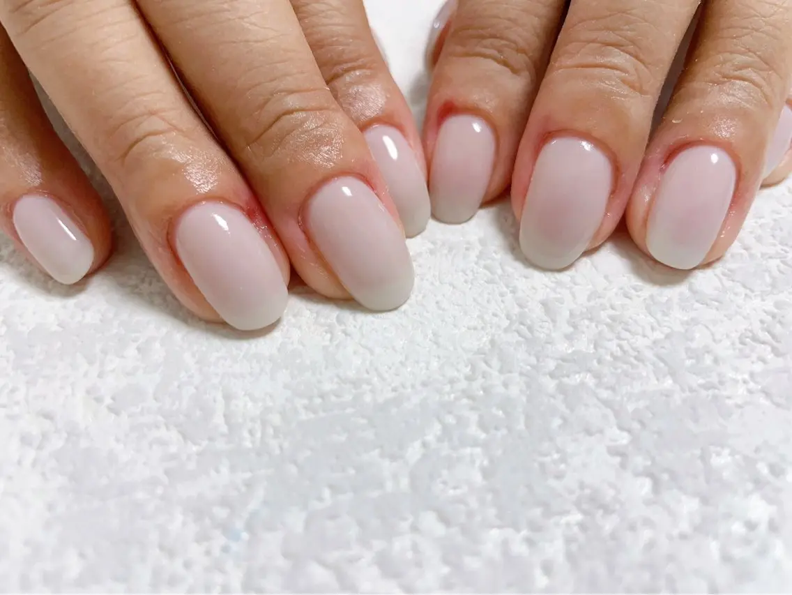 ネイル オーロラネイル ブルー フットネイル フレンチネイル ジェルネイル ハンドネイル kiki nail たまプラーザのネイルデザイン