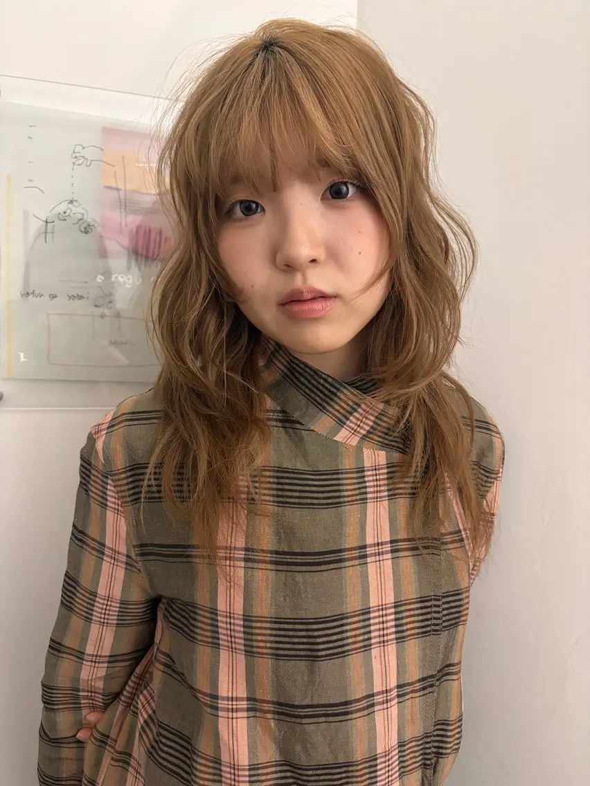 セミロング カラー ベージュカラー 透明感カラー ベージュカラー 🎀 ナナのヘアスタイル