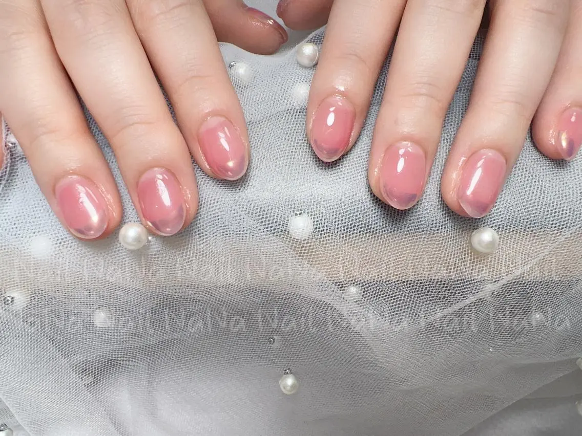 ショート カラー ネイル オーロラネイル フレンチネイル ハンドネイル Nail NaNaのネイルデザイン