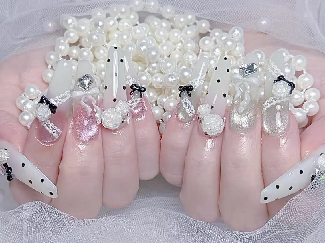 ネイル りん か🍄のネイルデザイン