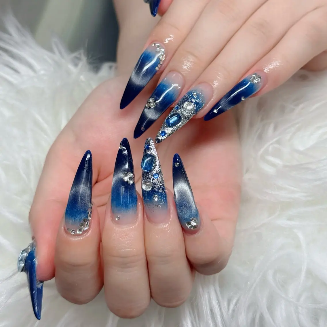 ネイル ロングネイル マグネットネイル リボン 夏ネイル スーパーロングネイル Hani Nail Salonのネイルデザイン