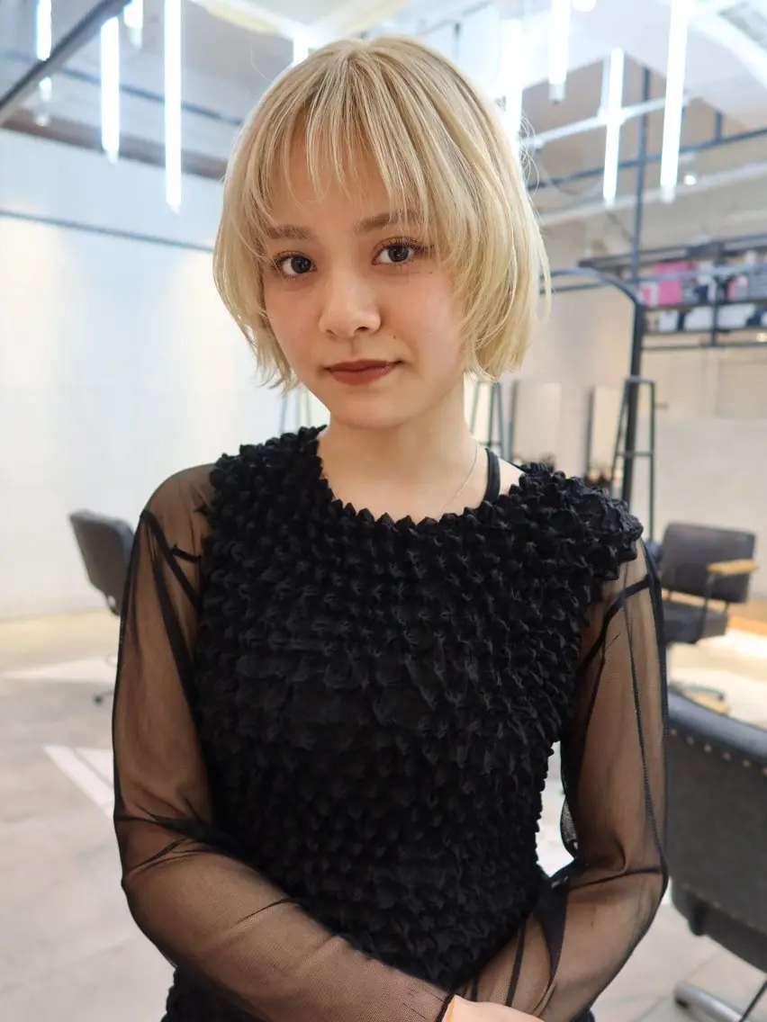 ショート カラー ハイトーンカラー ボブ 顔周りカット/透明感 カラー✂️MEIのヘアスタイル