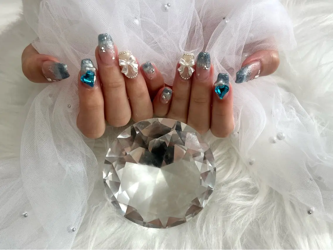 ネイル ハンドネイル AREM nailのネイルデザイン