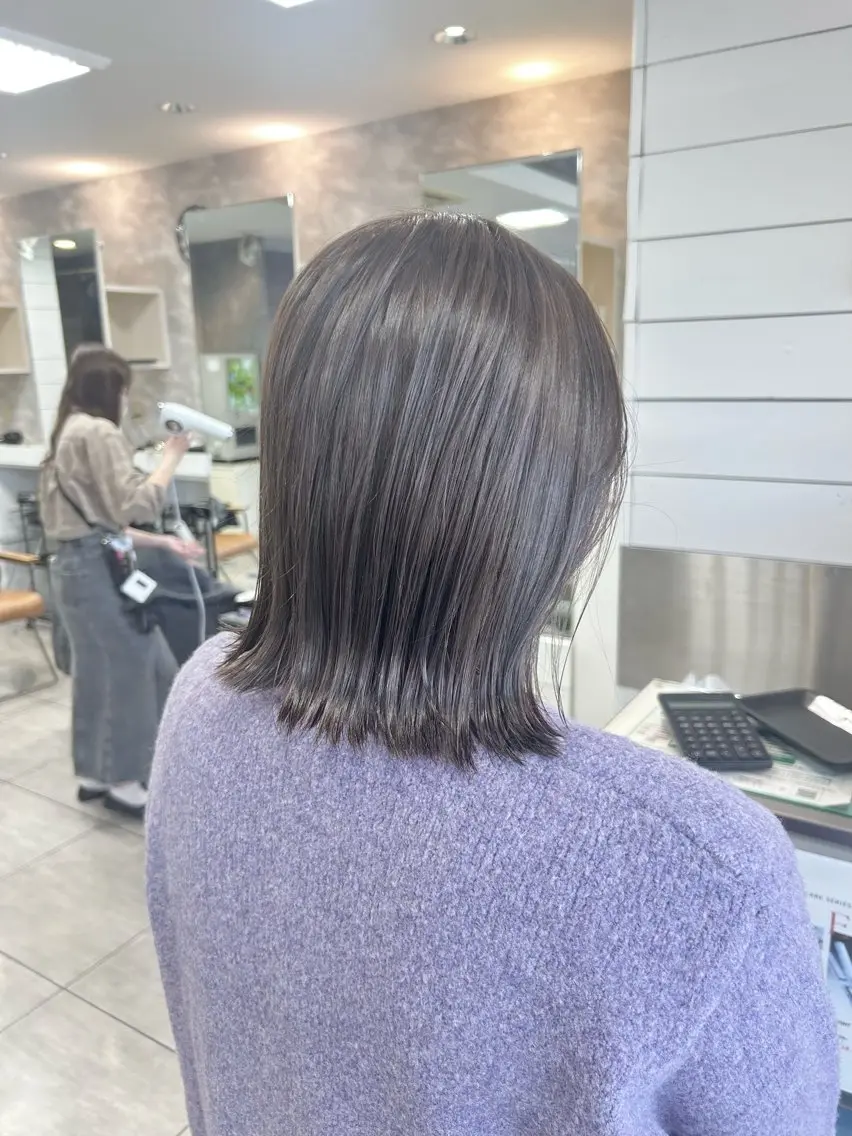 ミディアム カット ヘアカラー 🫧艶髪カラー🫧 森本くるみのヘアスタイル