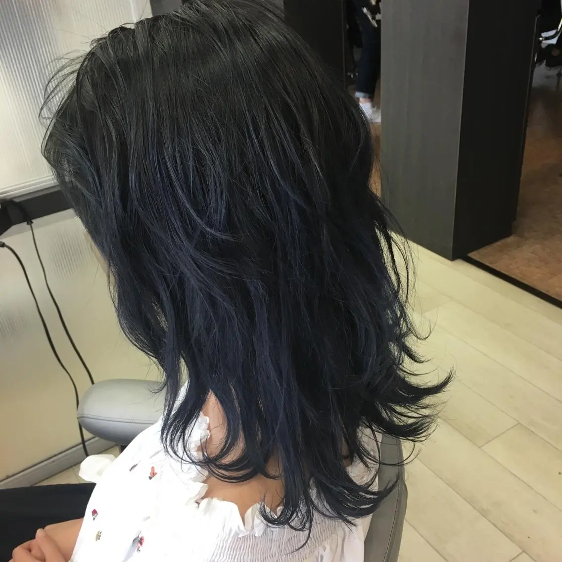 カラー ブルーカラー ネイビーカラー Kaede .のヘアスタイル