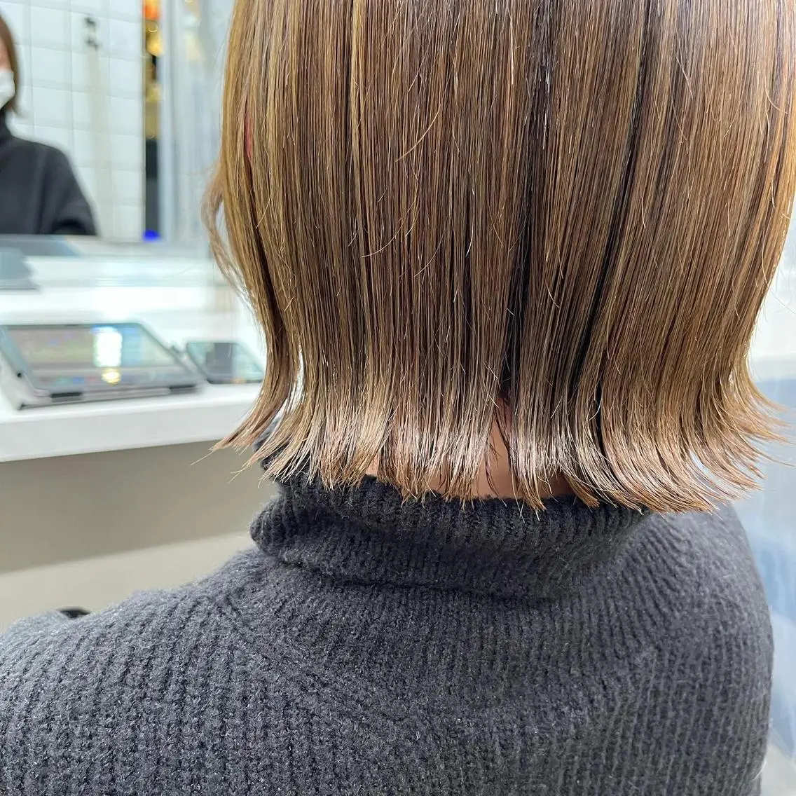 ショート 寒色/ベージュヘア ブリーチありMiOのヘアスタイル