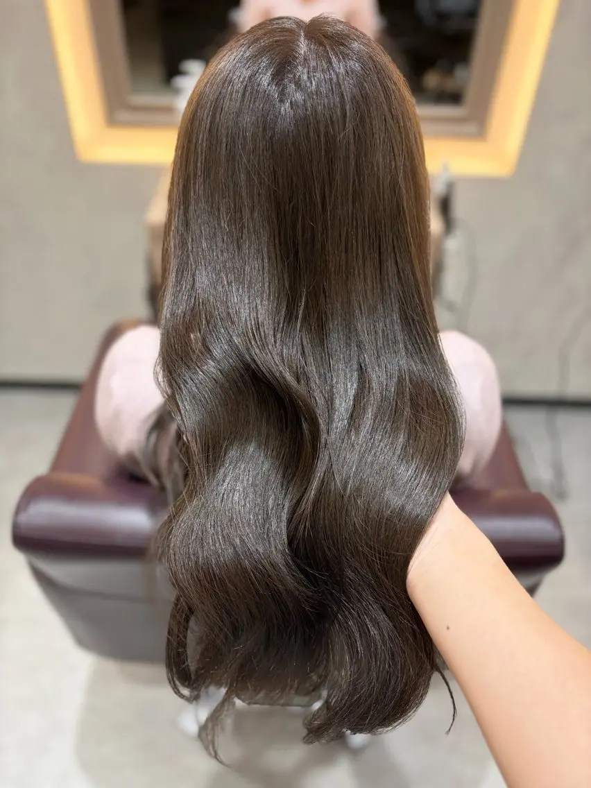 ロング ヘアカラー 🫧札幌美髪🫧 佐藤莉音のヘアスタイル