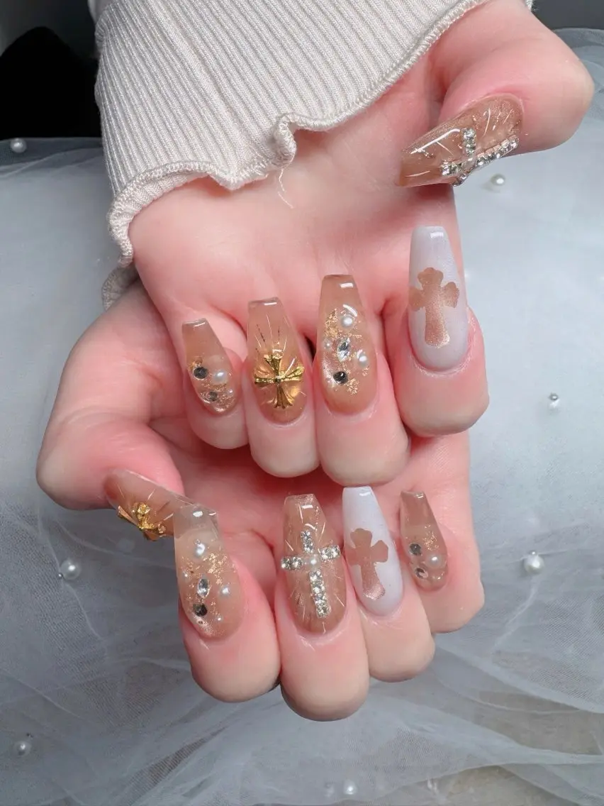 ネイル オーロラネイル フレンチネイル ジェルネイル ハロウィン 韓国ネイル ハンドネイル neco H.babynailのネイルデザイン