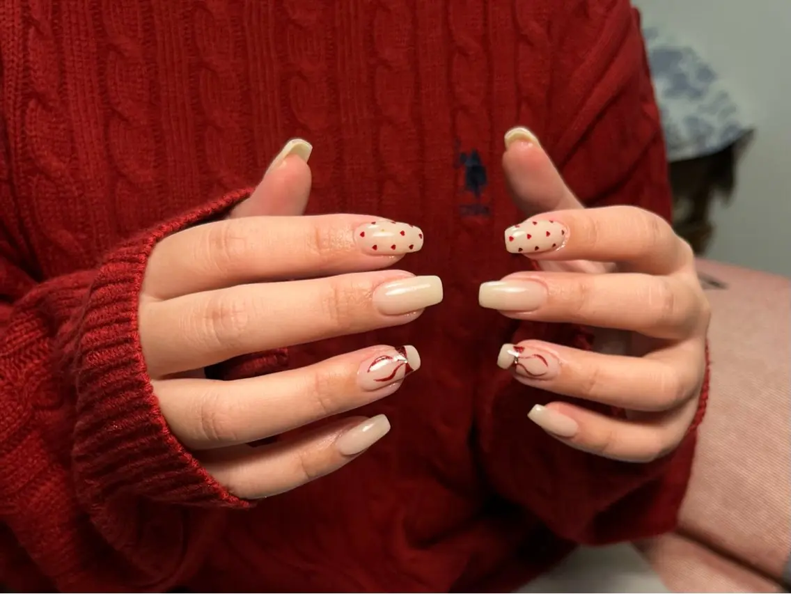 ネイル ドット 持ち込み リボン バレンタイン nailsalon 702  小夏のネイルデザイン