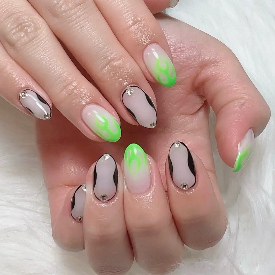 ネイル Nail salon EM（エム）諸星のネイルデザイン
