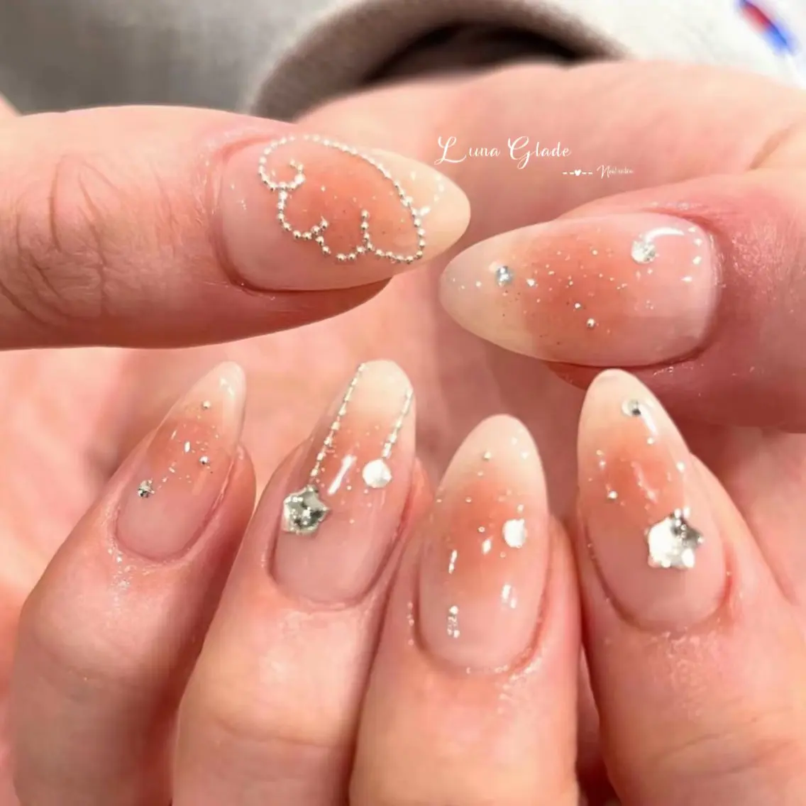 ネイル ハンドネイル Luna Gladeのネイルデザイン