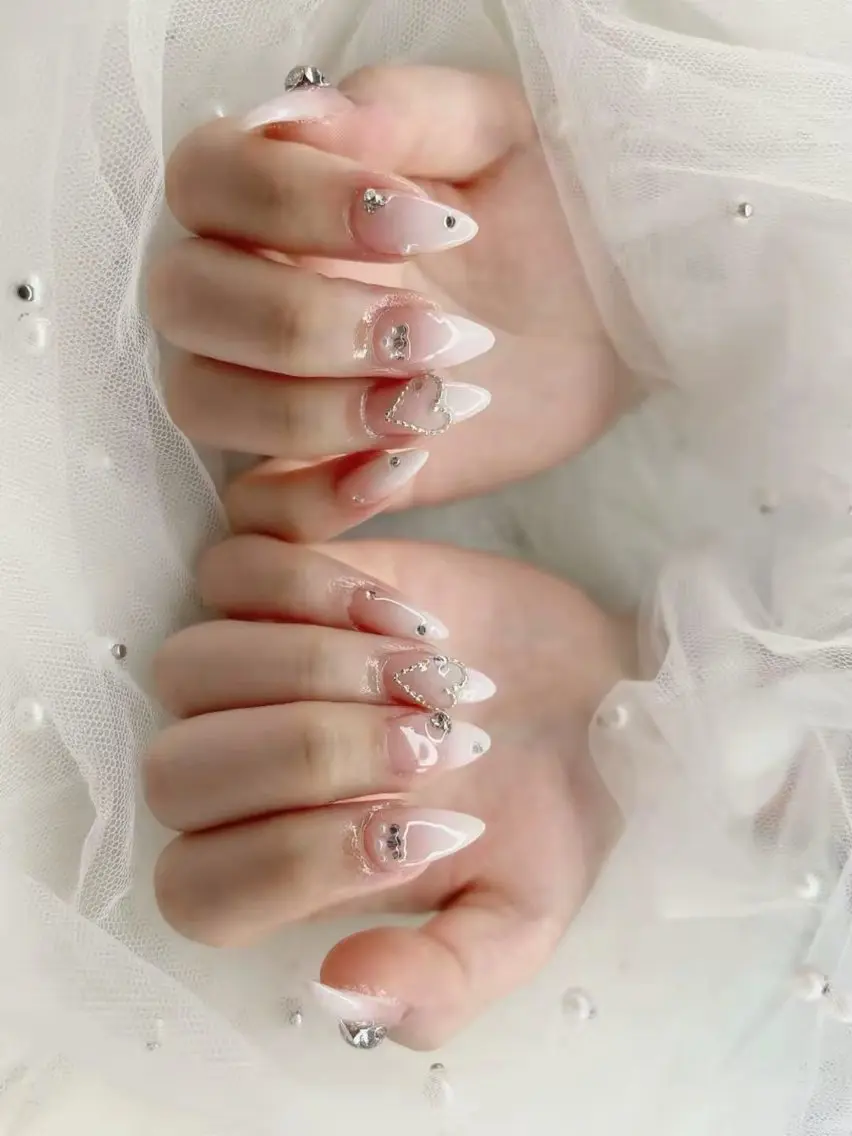 ネイル ハンドネイル MIO Nailのネイルデザイン