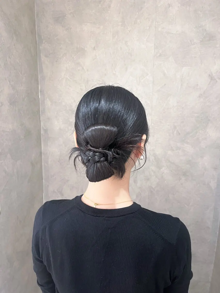 ヘアアレンジ ヘアセット 垢抜けヘアメイク🫧 JURI🪽のヘアスタイル