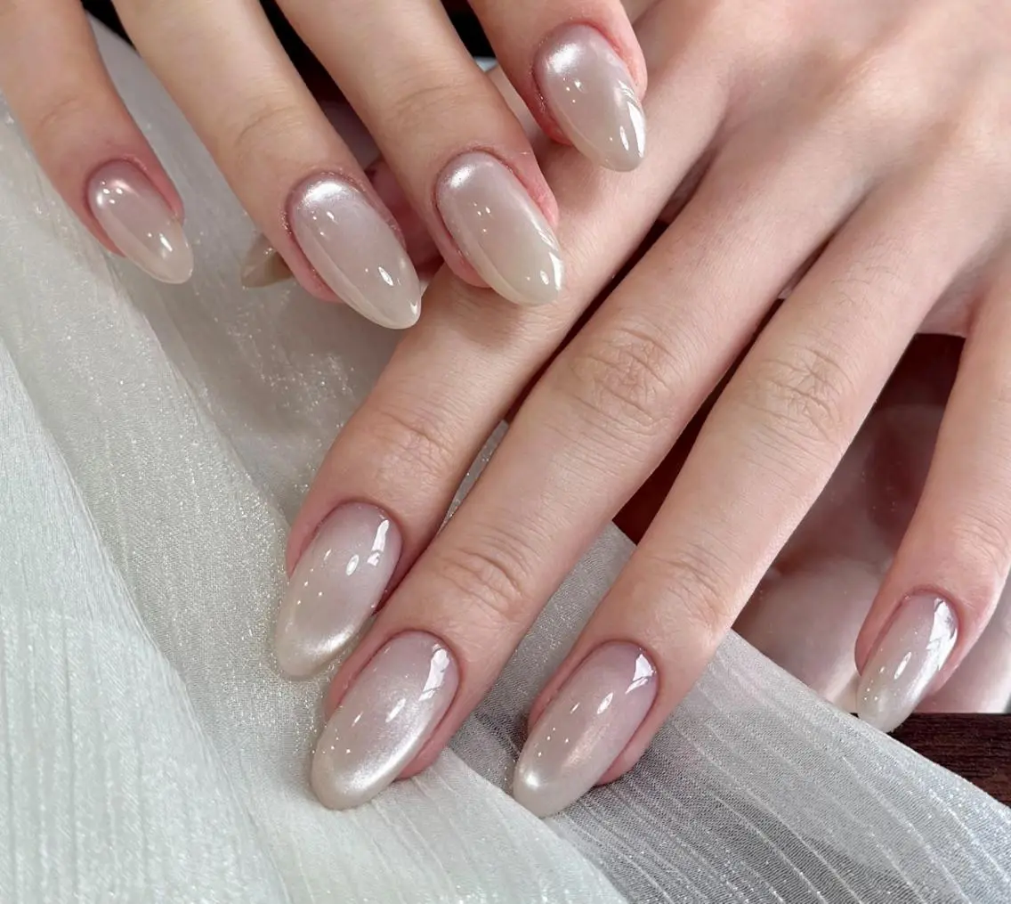 ネイル ハンドネイル エリ🫧 nail池袋東口のネイルデザイン