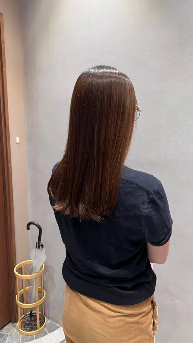 ロング レイヤーカット ローレイヤー 小山 優香のヘアスタイル