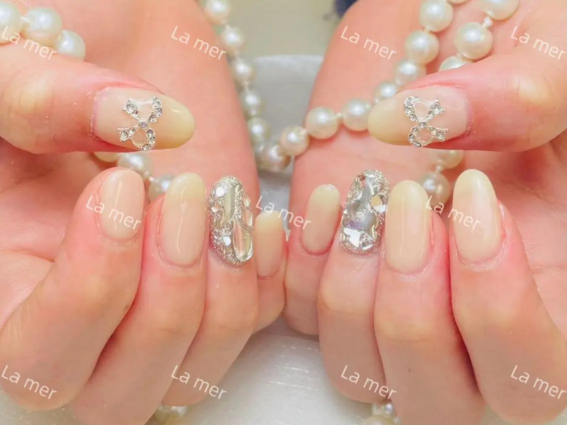 ネイル 🌻 Momoko_のネイルデザイン