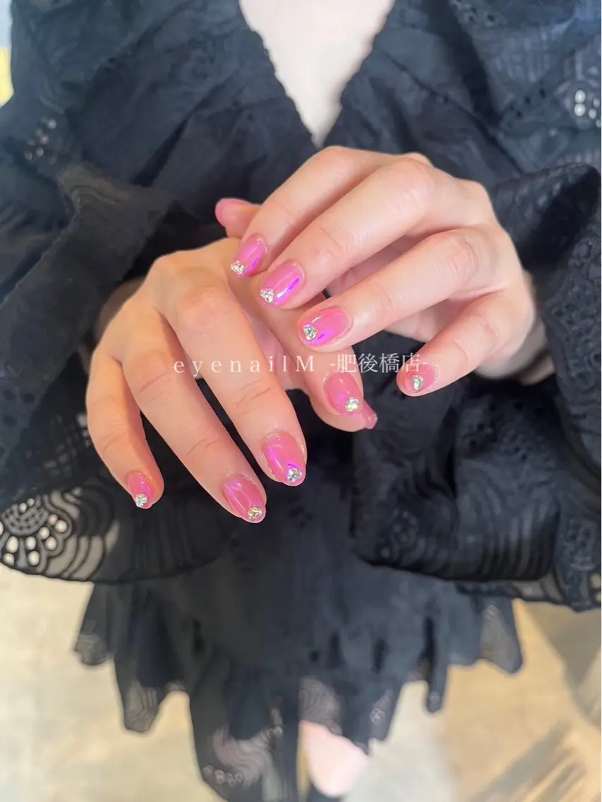 ネイル 持ち込み nailst Hのネイルデザイン