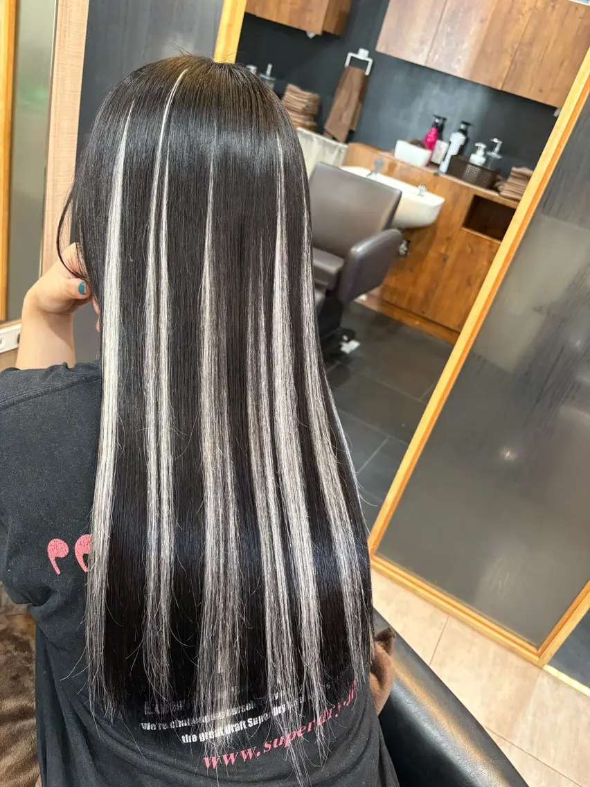 ロング ヘアカラー エクステ 横浜lapis amaneのヘアスタイル