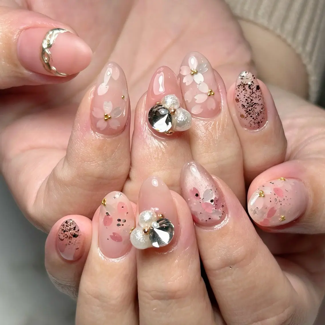 ネイル RuxuryNail /RiAnnaのネイルデザイン