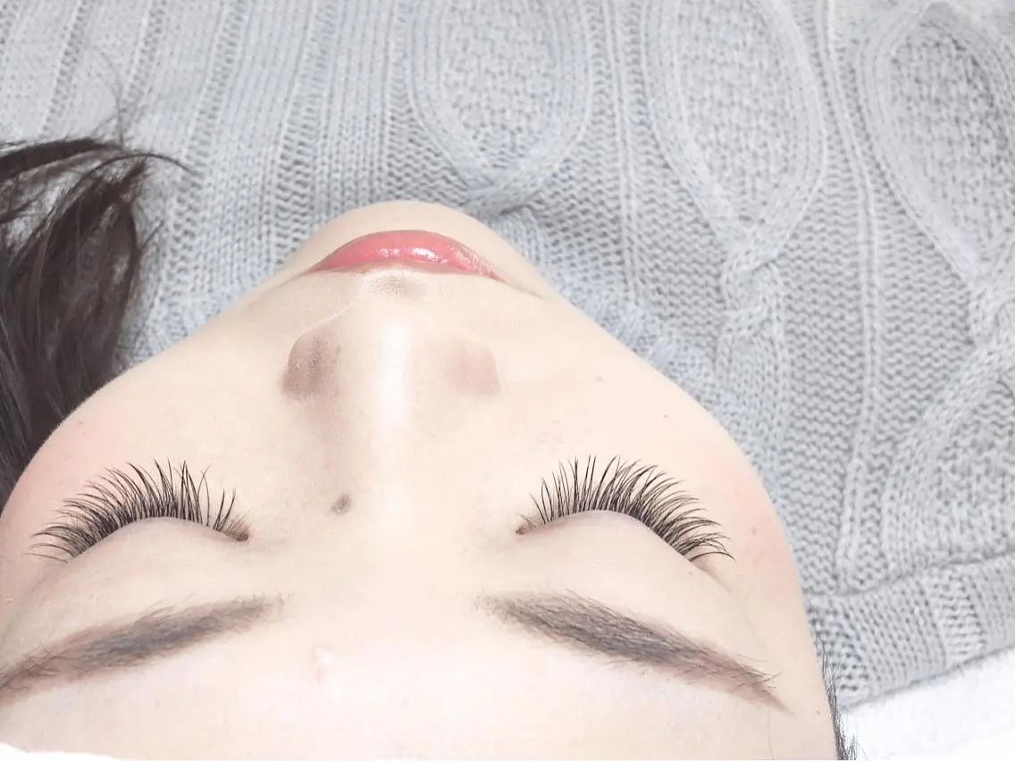 ロング カラー パーマ ヘアアレンジ メンズ キッズ ネイル マツエク・マツパ brille ~eyelash~のマツエク・マツパデザイン