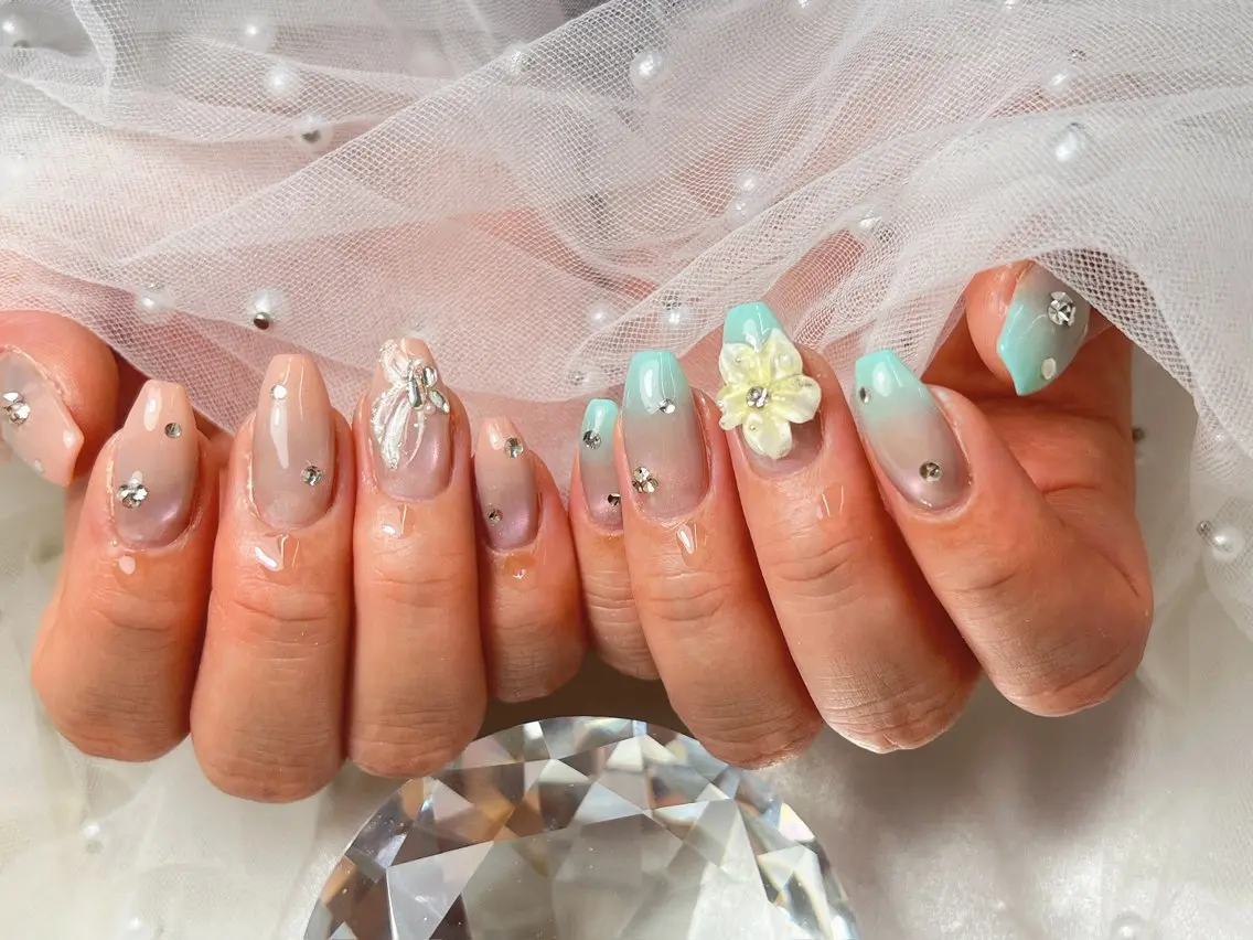 ネイル アートネイル ハンドネイル bijou nails　蓮のネイルデザイン