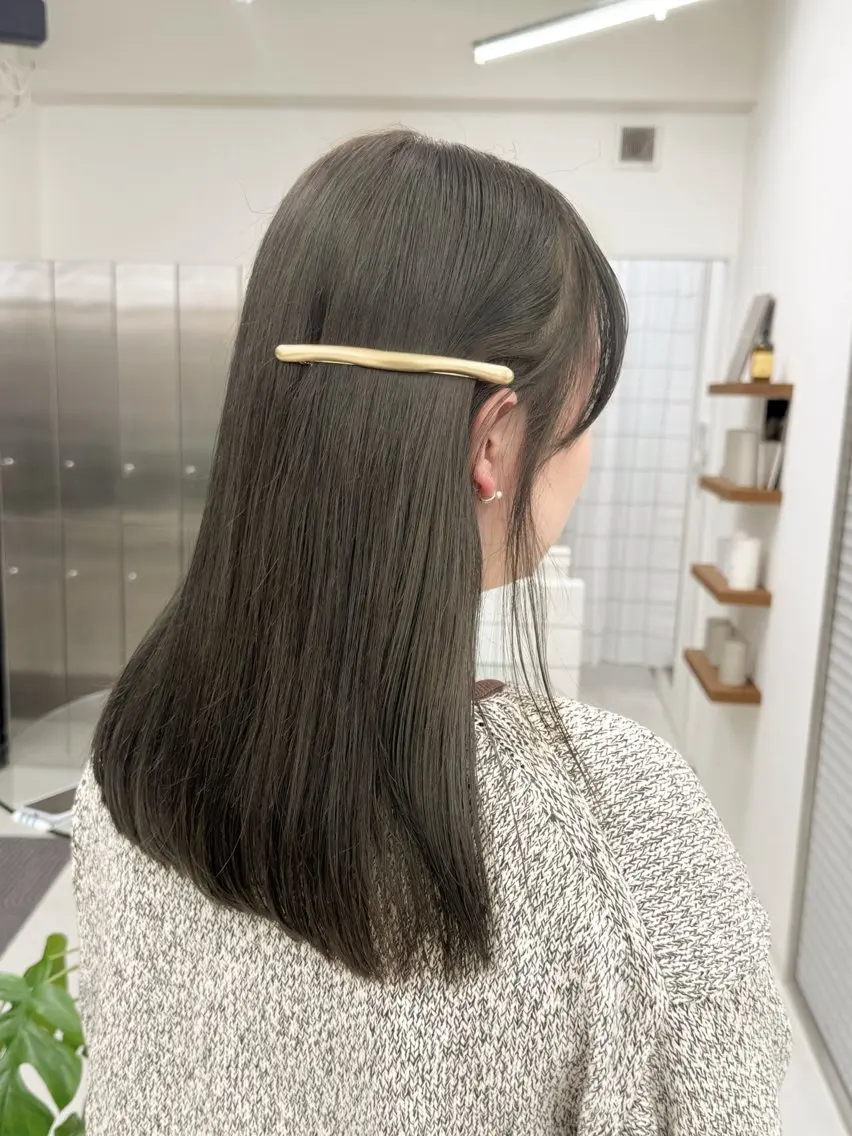 セミロング カラー カット ヘアカラー トリートメント 表参道🌿赤み消し カラー/チナツのヘアスタイル