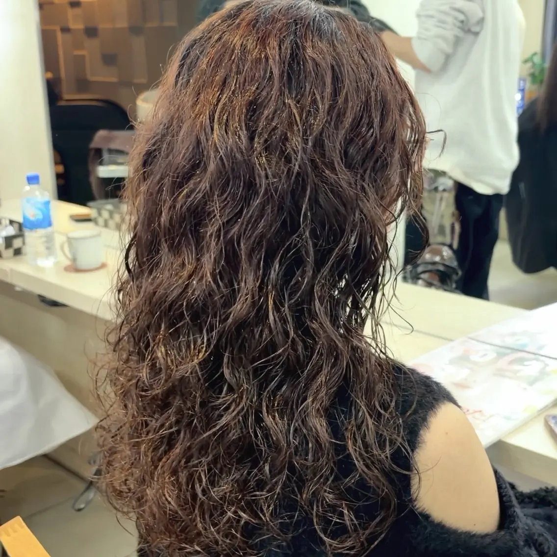 ロング パーマ カット パーマ 横浜パーマ🌐ボブ✨ 暖色カラーもえかのヘアスタイル