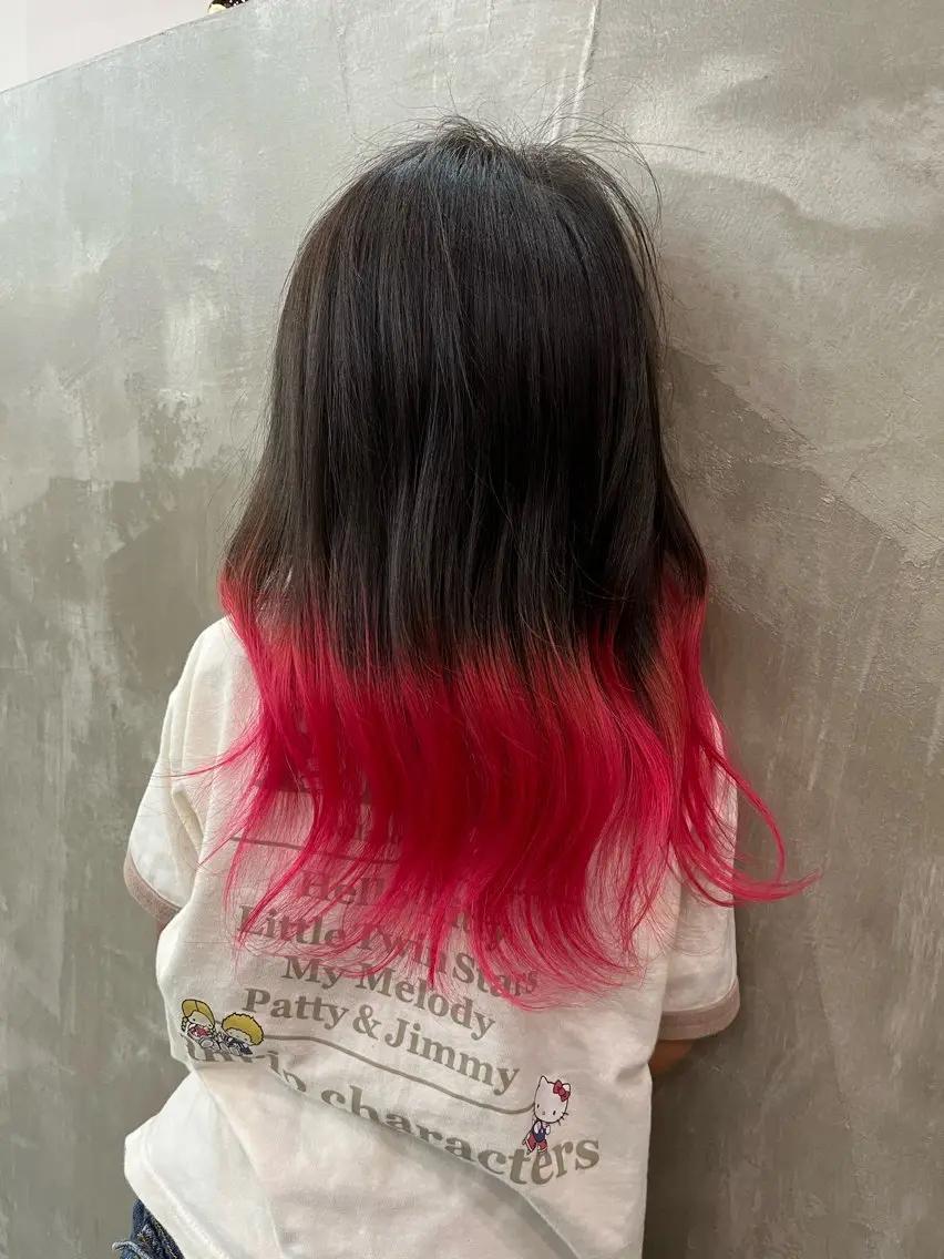 ミディアム XIA AIMIのヘアスタイル