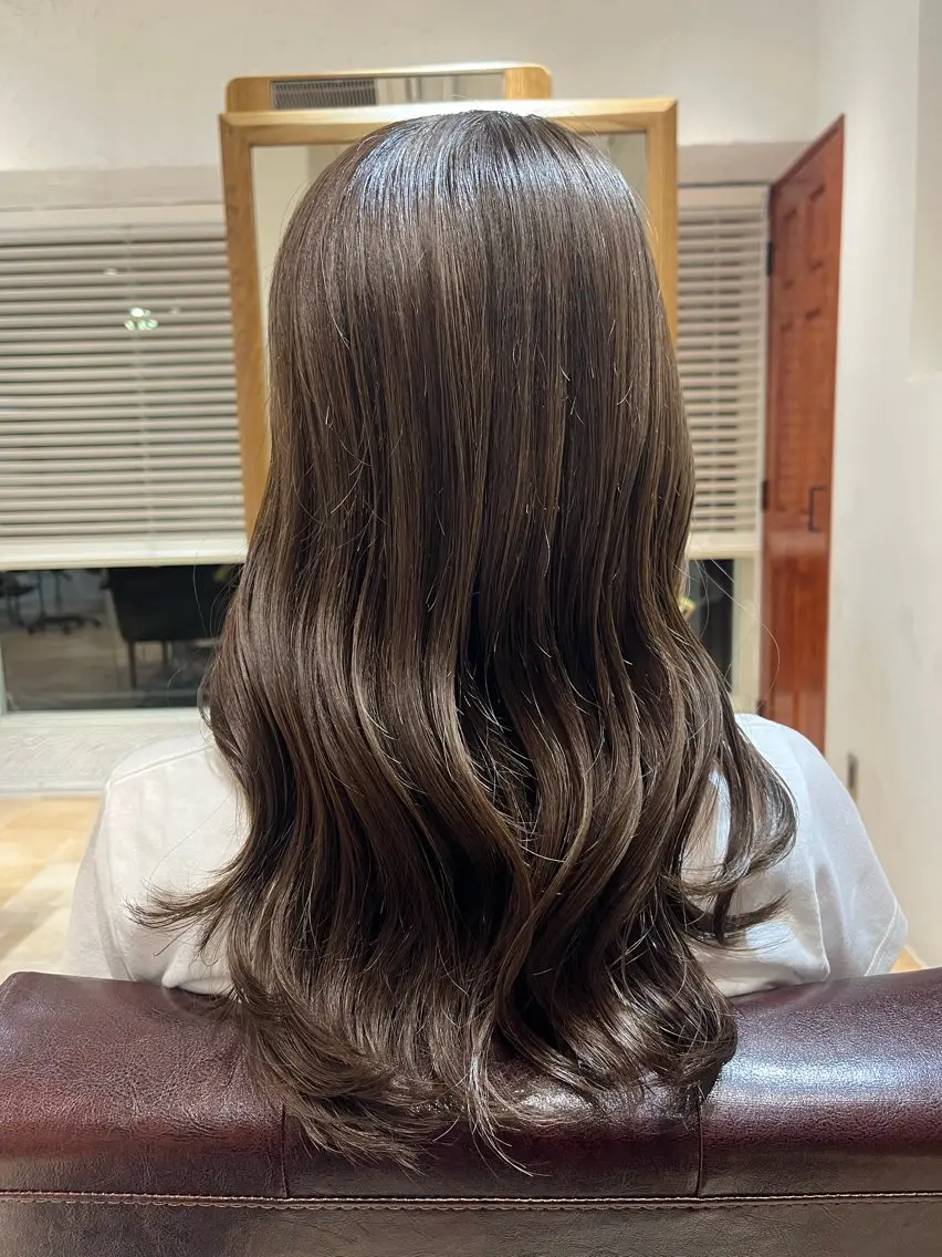 ミディアム カラー アッシュ 透明感カラー ミント カット ヘアカラー トリートメント 🌈透明感カラー🌈 🌟吉田祐介🌟のヘアスタイル