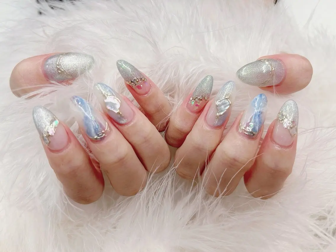ネイル LOWANAIL 新宿/新大久保のネイルデザイン