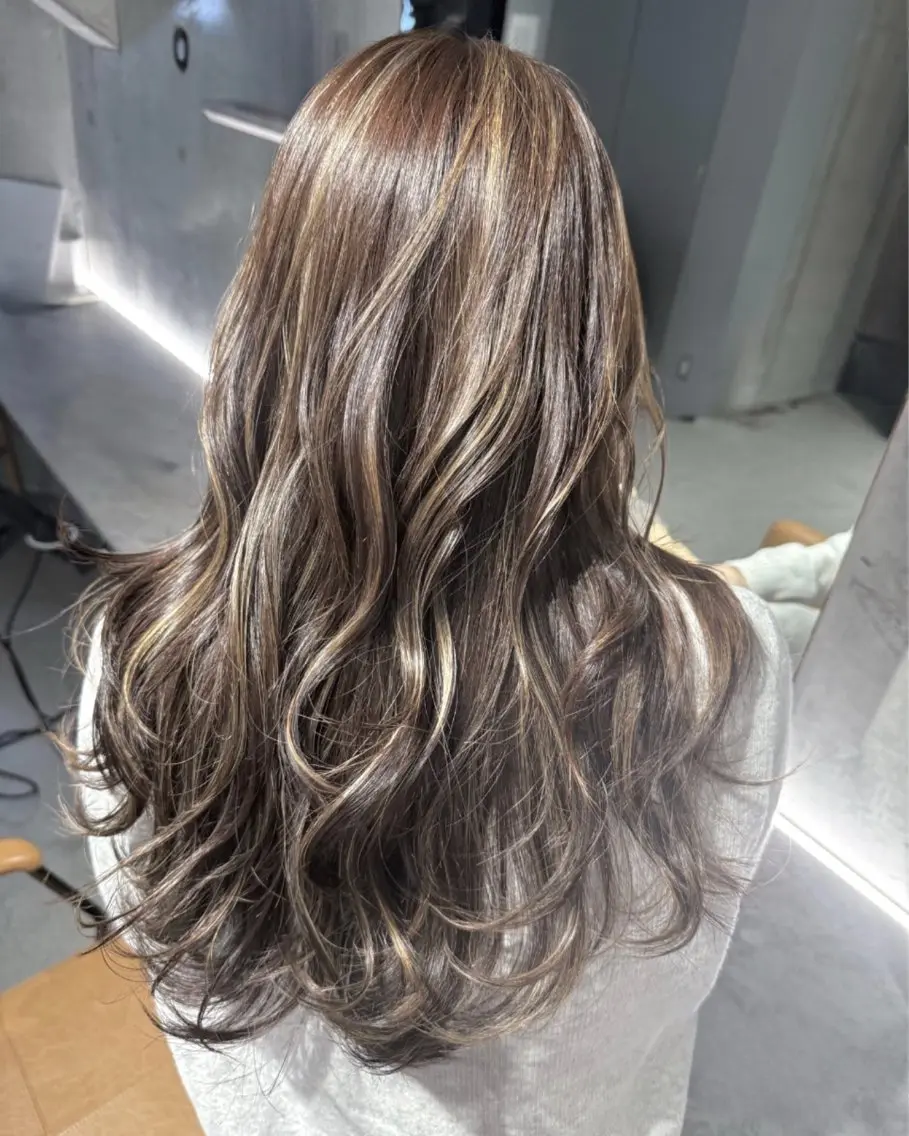 ロング カラー ハイライトカラー ハイライト 【azure横浜】 🧸misaki🌸のヘアスタイル