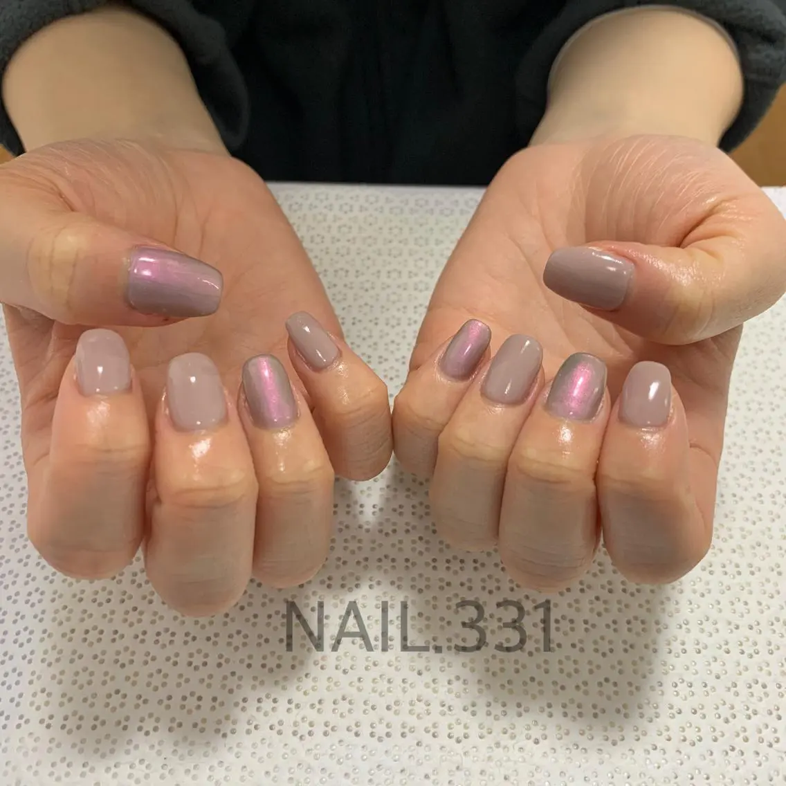 ネイル オーロラネイル フラッシュネイル フラワーネイル 氷ネイル・うるうるネイル ラメ(グリッター) Nail 331のネイルデザイン